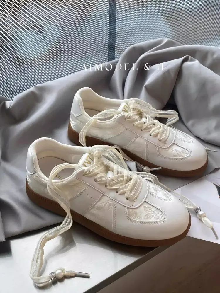 Size 35-40 Real LeatherSatin Surface Women Casual Sneakers Breath Tennis Athletic Flats Low Heels Lace-Up Spring Hike_voghion.com