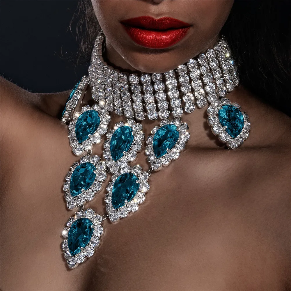 Deluxe Rhinestone Choker Necklace Multi-row Crystal Drop Pendant_voghion.com