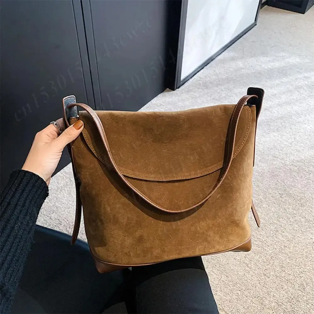 Borsa a tracolla in pelle scamosciata per donna, chiusura magnetica, tracolla regolabile, borsa a tracolla multitasche, borsa hobo per lavoro e viaggio_voghion.com
