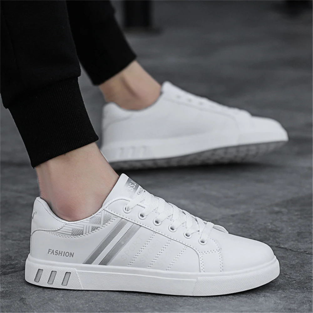 2023 P7 lässig leichte und atmungsaktive flache Schnürschuhe für Herren weiße Sportschuhe Business Travel_voghion.com