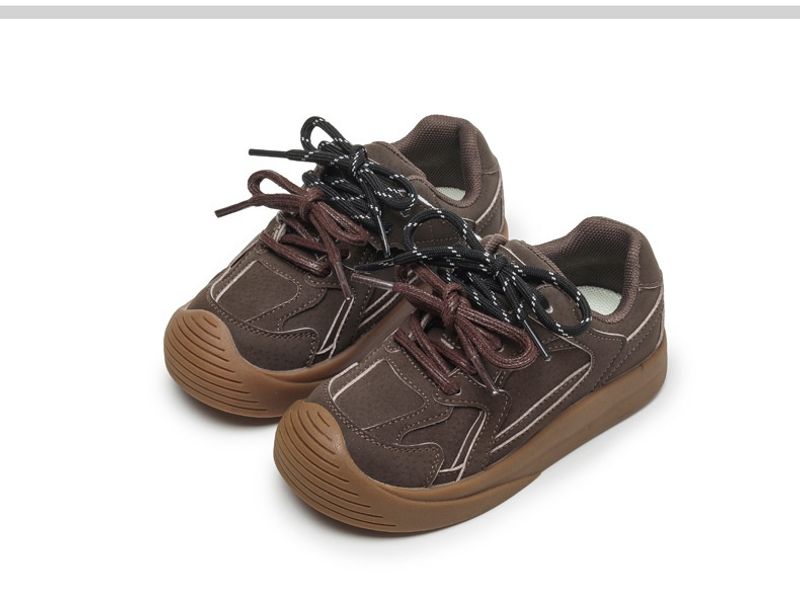 2024 herfst nieuwe kinderen outdoor sport meisjes klittenband zachte zool antislip wandelschoenen, jongens hardloopschoenen_voghion.com
