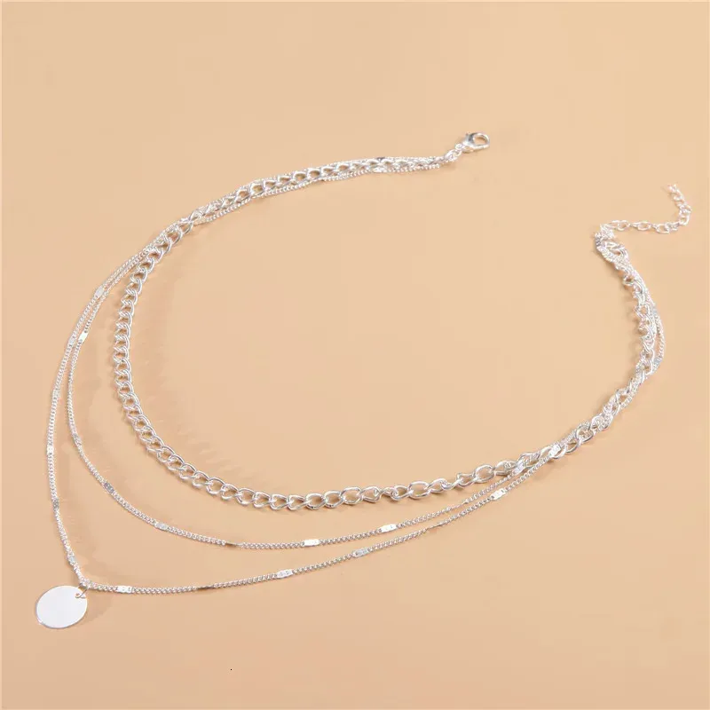 Colliers Collier Vintage sur Chaîne de Cou Bijoux pour Femmes Accessoires Superposés pour Filles Vêtements Cadeaux Esthétiques Mode_voghion.com