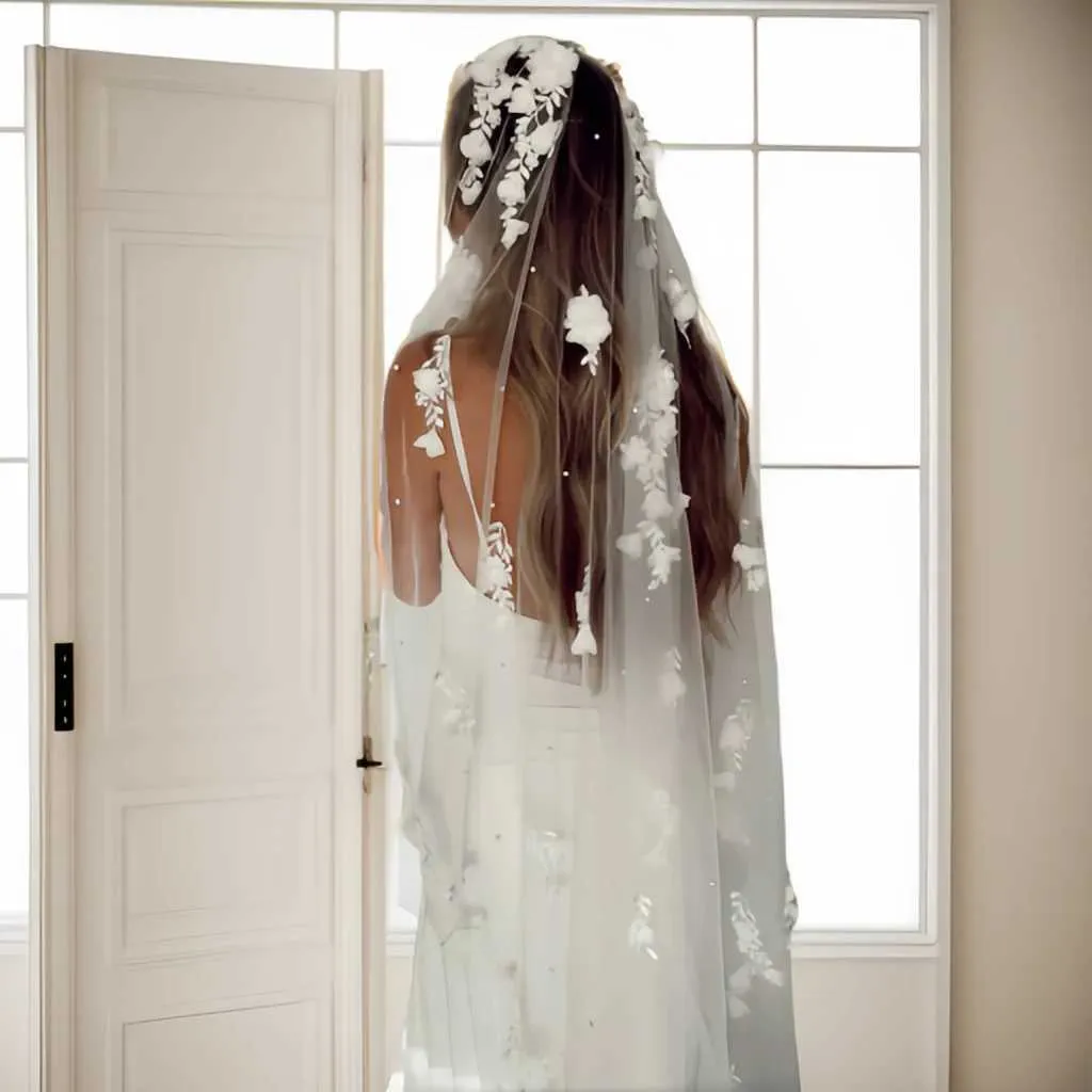 Hair Jewelry Elegance 3D Flowers Bridal Veil 1 Meters Short Veu Wedding Dresses Accessories with Organza Flower Voile_voghion.com