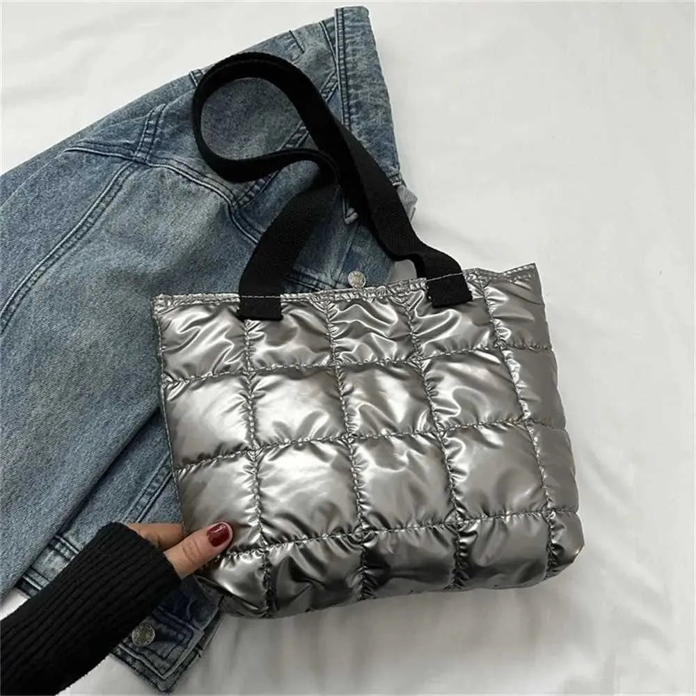 Kobiety Retro Osobowość Duża Pojemność Pikowane Torby Na Ramię Casual Jednolity Kolor Torebki Dół Bawełna Wyściełana Torba_voghion.com