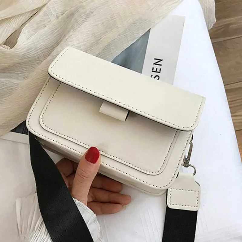 Ladies Messenger Solid Color 2023 New Trendy Wide Shoulder Strap Small Square Bag Retro Casual Simple Crossbody Ba241018_voghion.com