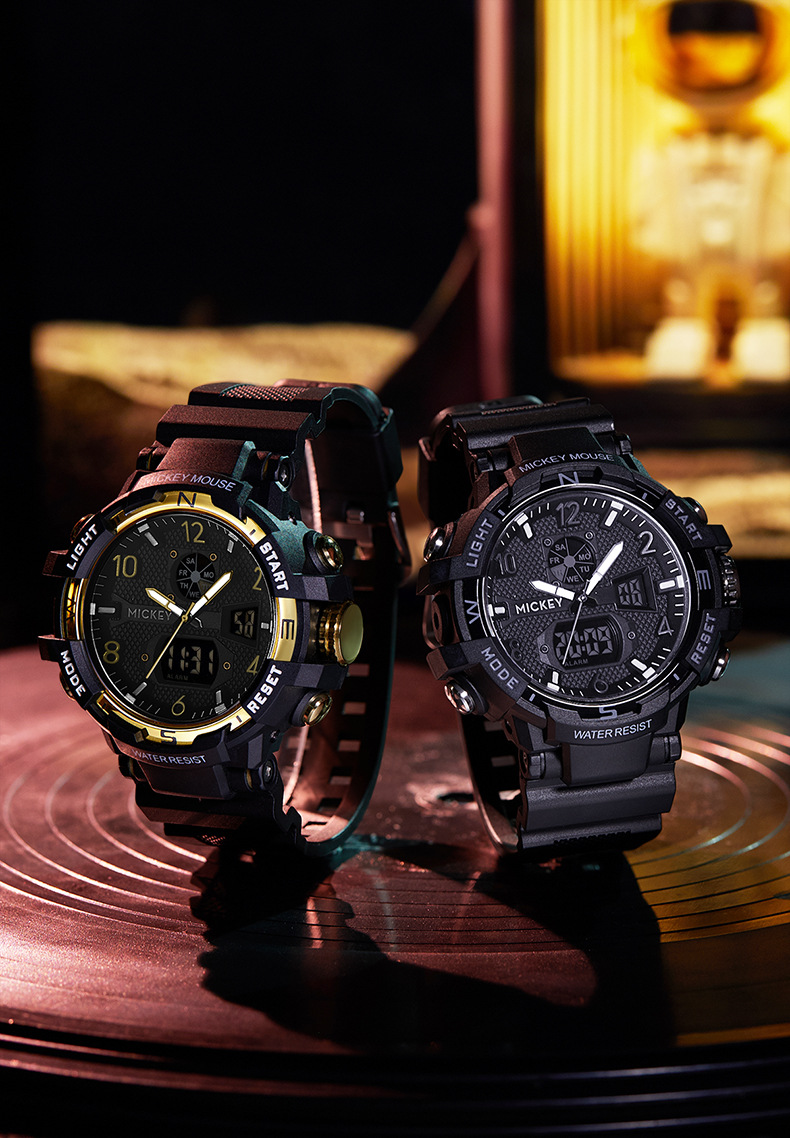 Große, coole, wasserdichte elektronische Sportuhr für Studenten_voghion.com