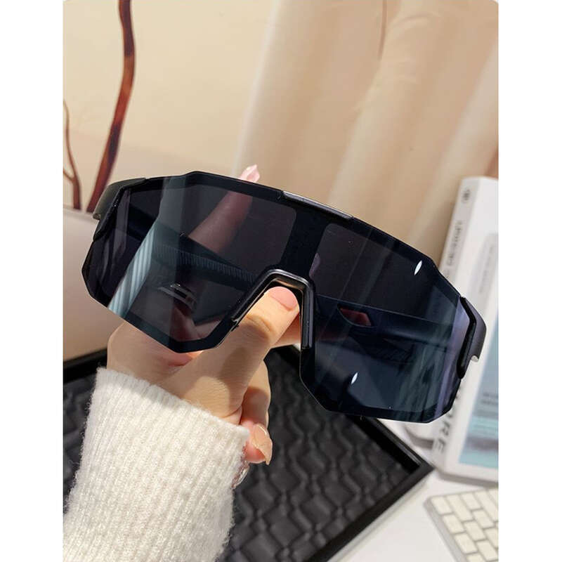 【 Tasso di recensione positiva del 90% 】 Occhiali da equitazione colorati professionali per bici antivento sci corsa integrati resistenti ai raggi UV_voghion.com