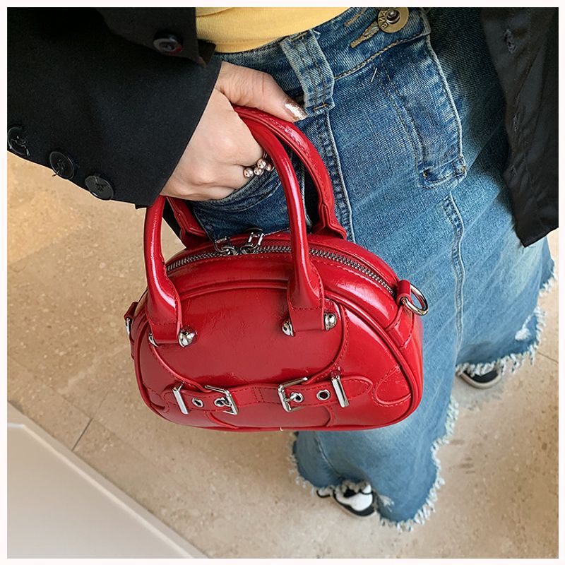 Modische Bowlingtasche zum Miehmen für Damen im Sommer 2024, neue, einfache und vielseitige Umhän,_voghion.com