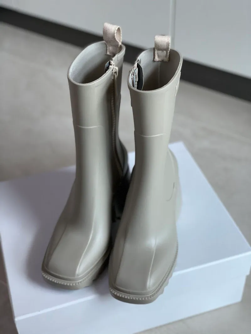 Women's Black Knee-high Waterproof Rain Boots With Platform Sole_voghion.com