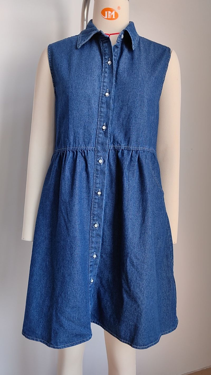 Damenbekleidung, gewaschenes, ärmelloses, lockeres Denim-Spleißkleid, trendig_voghion.com