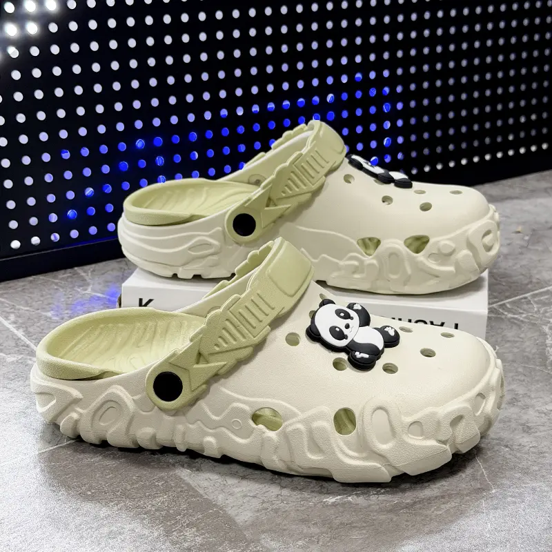 Two-color Hole Shoes Men's Beach Cool Slippers EVA Double Size Light And Can Be Worn Outside Cool Slippers Fashionable And Comfortable_voghion.com