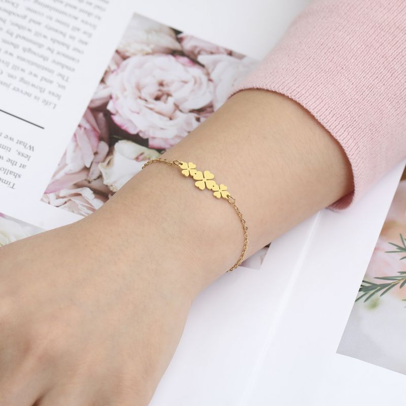 Four Leaf Clover Charm Bracelet Stainless Steel Polished Jewelry_voghion.com