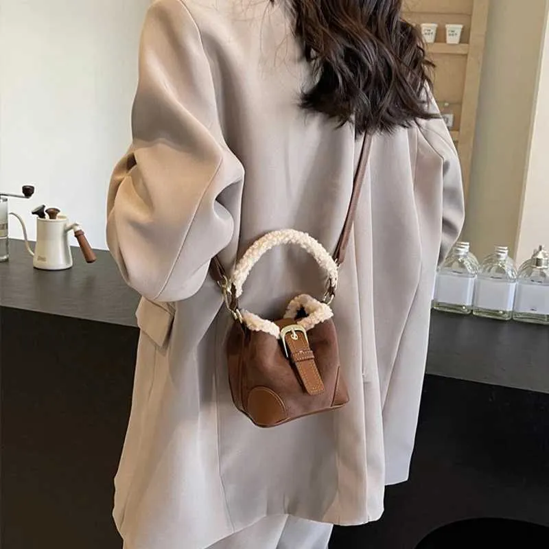 Cashmere mini bucket bag Meila suede retro 2024 new shoulder cross font handbag Y241216_voghion.com