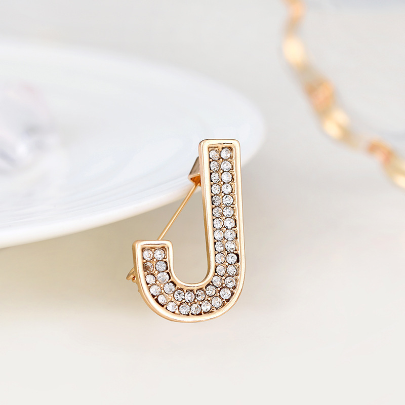 Spilla versatile con lettere inglesi in strass, stemma con fiore sul petto, luce antiscivolo, alla moda per uomo e donna_voghion.com