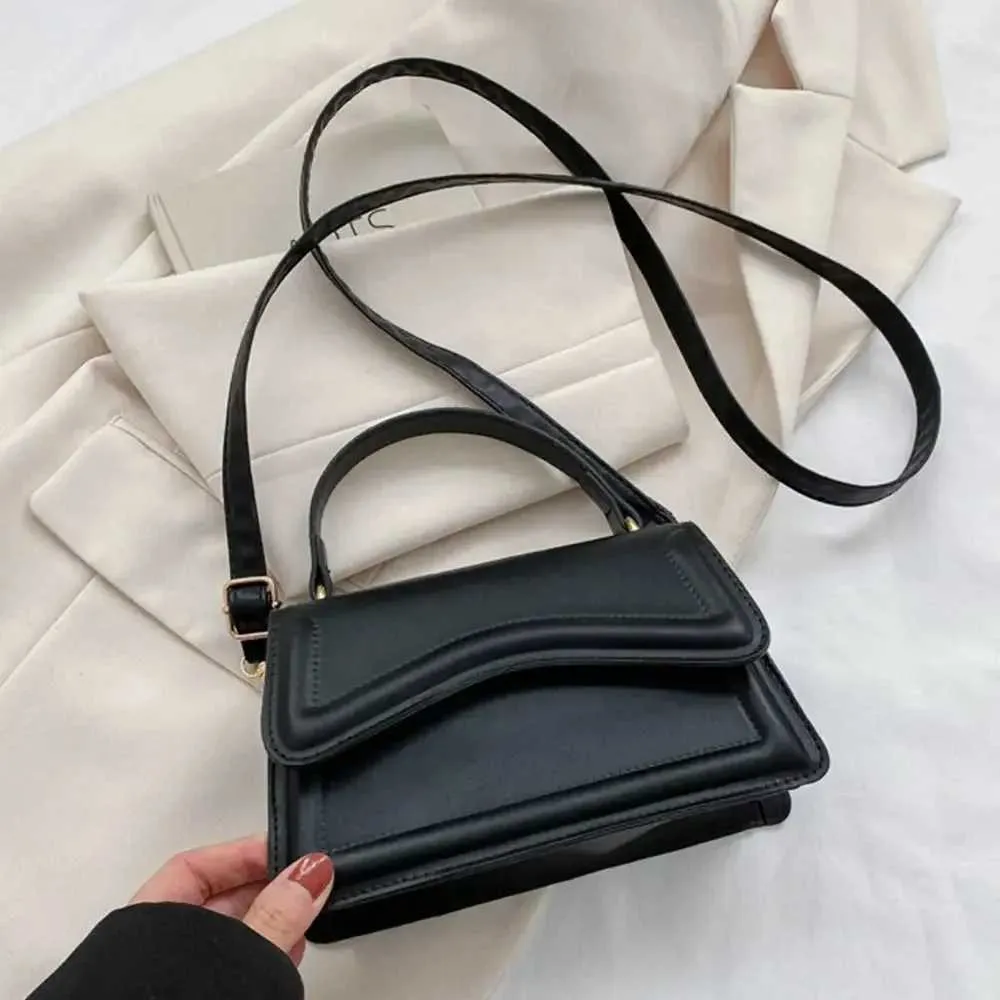 Neu Frauen Mode Sg Schulter Trend PU Leder Textur Messenger Handtaschen Solide Freizeit Stilvolle Umhängetaschen für_voghion.com