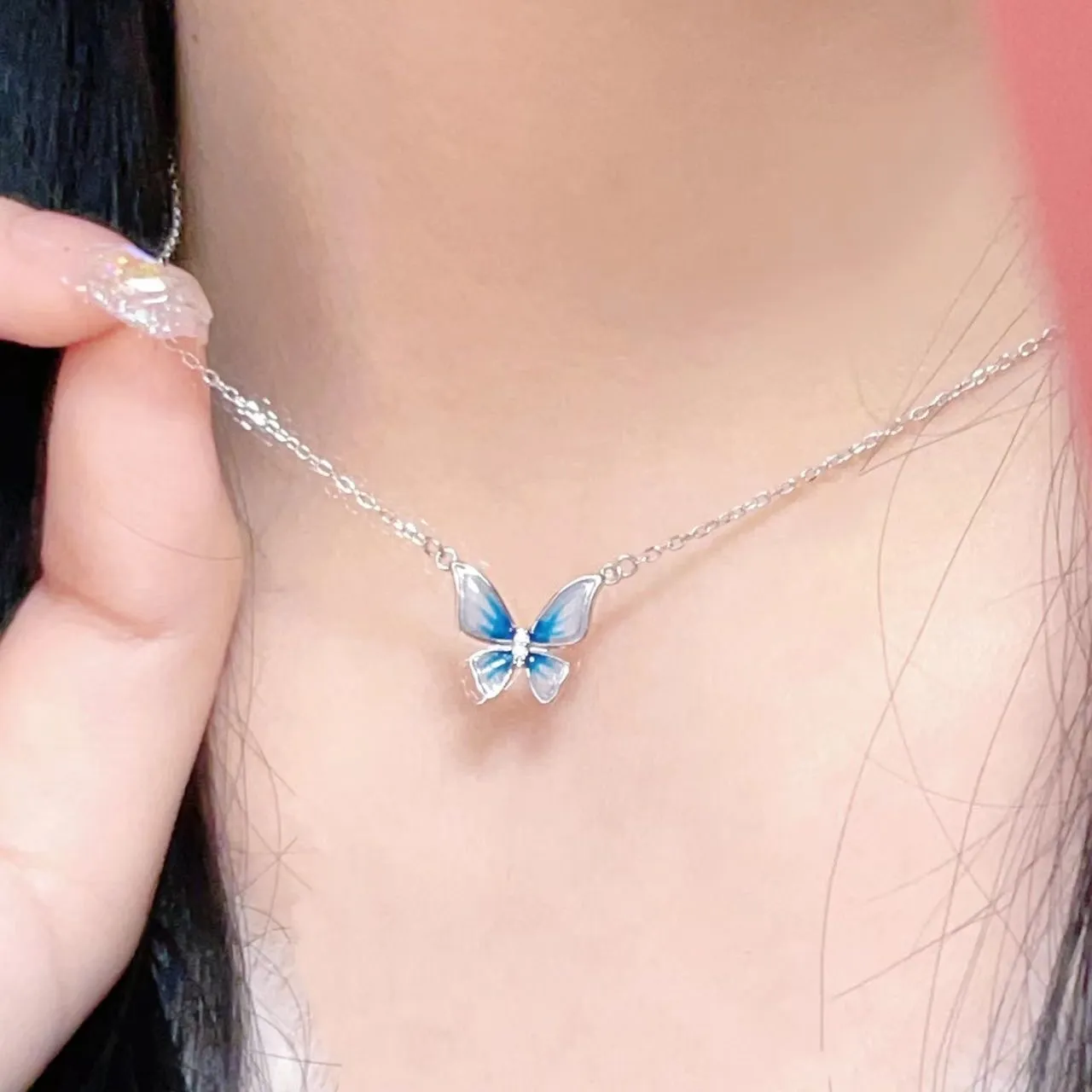 Chains Smart Gradient Blue Butterfly High-end Design Necklace Niche Light Ins Style Simple Fashion Clavicle Chain For_voghion.com
