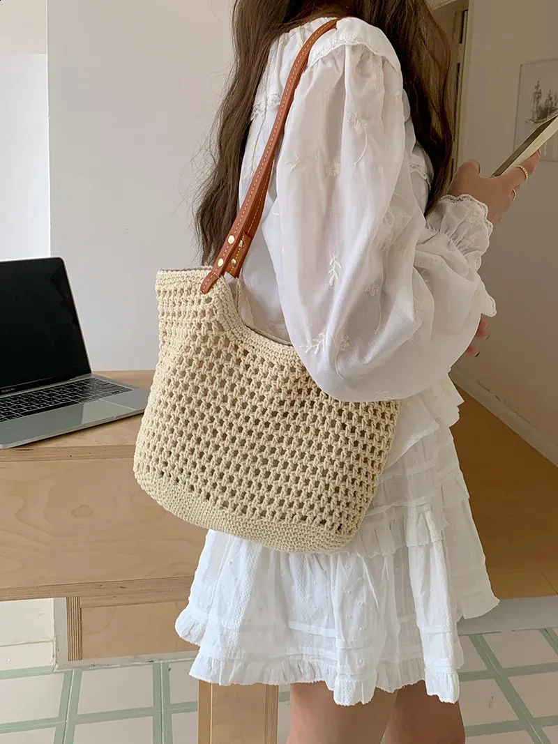 Sac à bandoulière de plage creux tissé grande capacité vacances portable affaires loisirs shopping simple joker haut sens_voghion.com