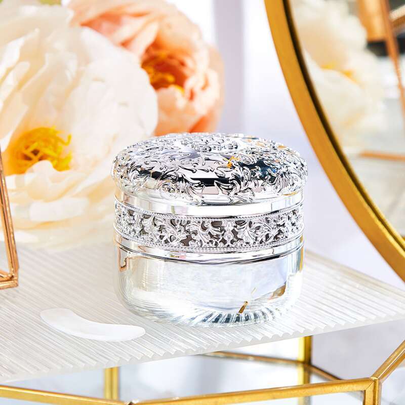 Cilt Bakım Seti 6'lı Set Temizleyici Serum Losyon Göz Kremi Yüz Kremi Fondöten Erkekler İçin_voghion.com