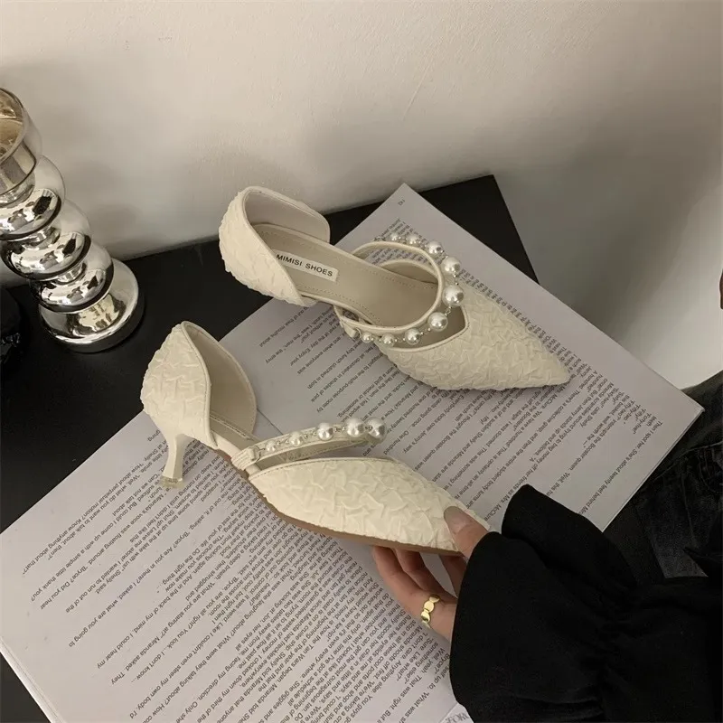 Frauen Klassische Design Sanfte Modische Perle Komfortable Minimalistischen Vintage Stil Schuhe Triple Weiß Kostenloser Versand_voghion.com