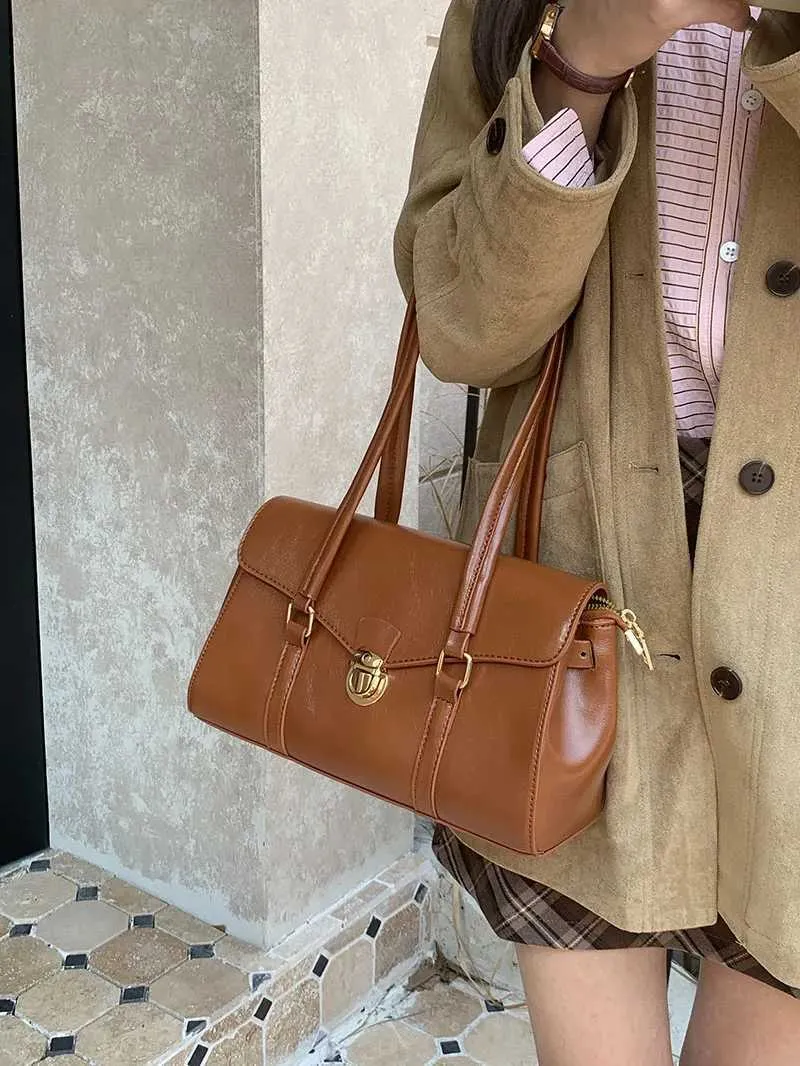 Casual underkläder axel PU-läder moderiktig damhandväska retro armstödsväska Y241123_voghion.com