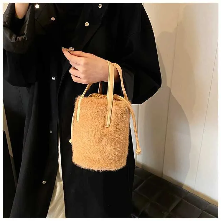 Borsa a secchiello in peluche retro donna borsa a tracolla_voghion.com