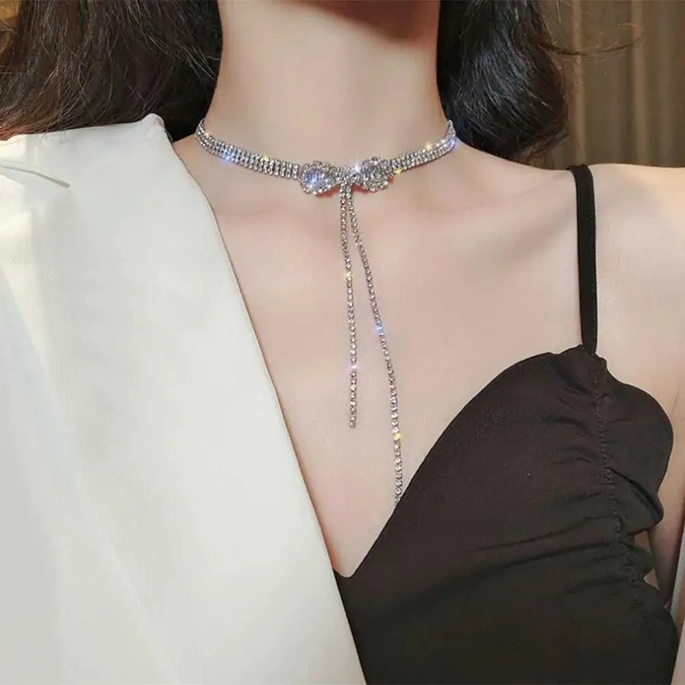 Colliers pendentifs rétro papillon doré en acier inoxydable avec chaîne serpent et breloque tendance pour femmes_voghion.com
