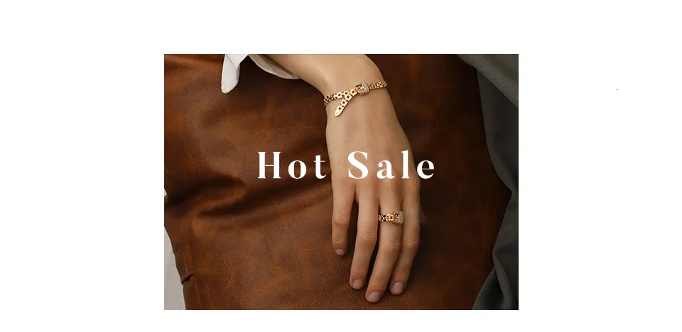 Pulsera minimalista de acero inoxidable chapado en oro macizo PVD de tres capas sin deslustre Perisbox_voghion.com