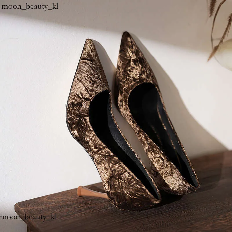 Designer Golden Wildleder Feine Parteien Mode Flachen High Heels Frauen, Spitz Einzelnen Schuhe Frauen Elegante Temperament Für_voghion.com