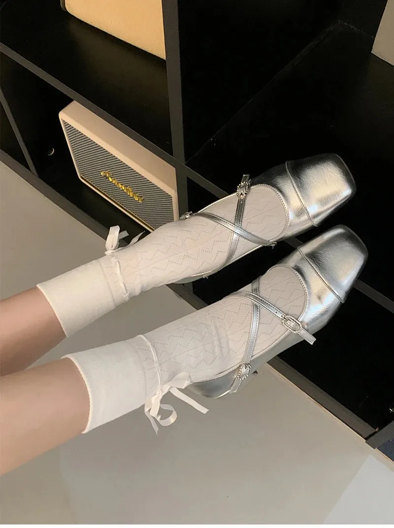 Sapatos femininos primavera outono, calçados da moda com fivela de cristal rasa, estilo de rua, para festa, Mary Jane, 240617_voghion.com