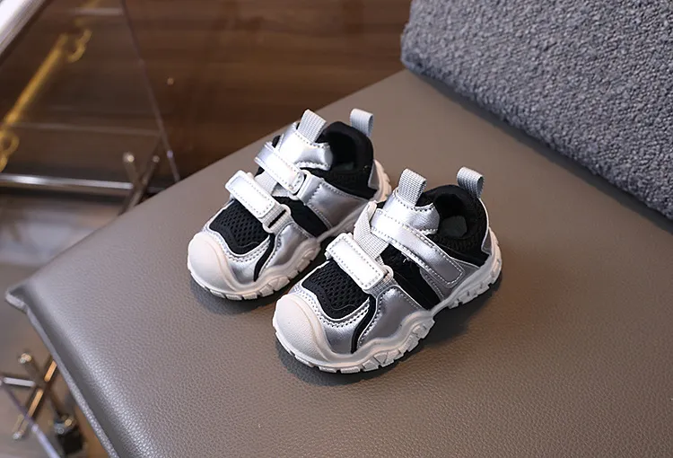 Scarpe sportive per bambini per ragazze e ragazzi, scarpe casual da corsa per la scuola Littlesprouts, classiche, alla moda, antiscivolo, per bambini, taglie 21_voghion.com