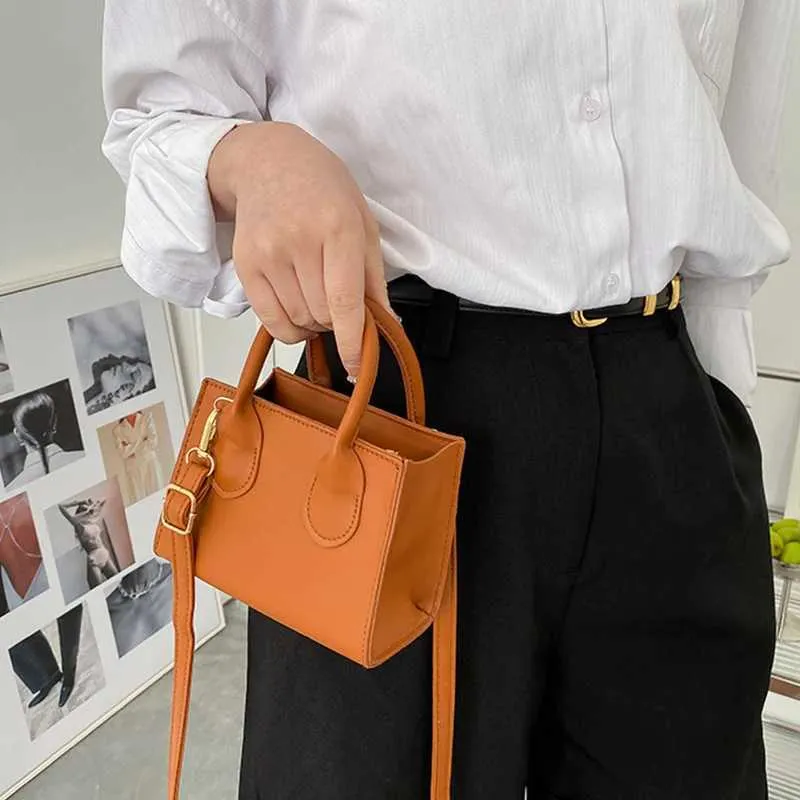 Geantă de umăr Gusure Mini Square pentru femei, tip crossbody, din piele PU, tip messenger, de designer_voghion.com