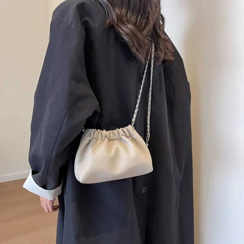 Piccola borsa a tracolla da donna in ecopelle borsa alla moda_voghion.com