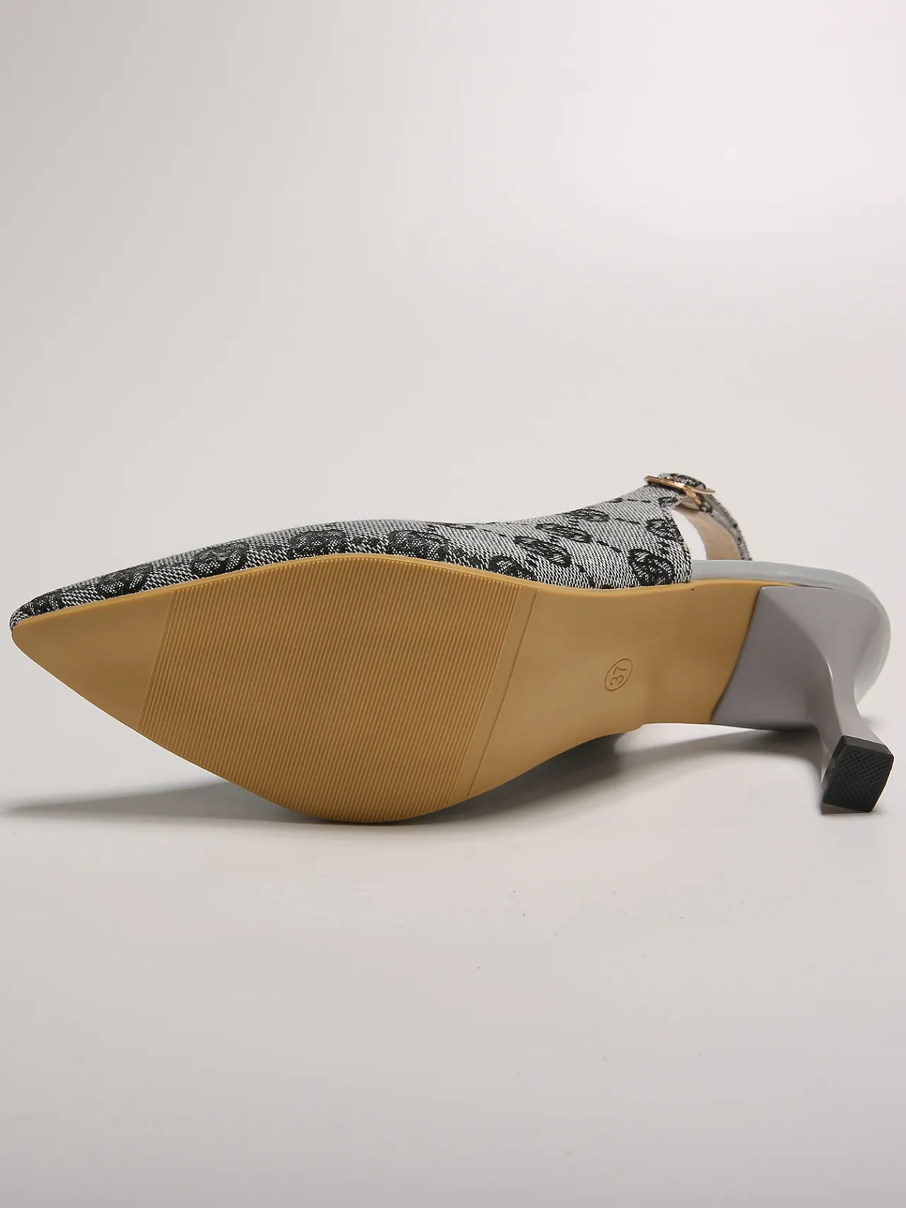  High Heels Sandals Women 2024 Summer Pointed Toe Ankle Straps Pumps Woman Plus Size 42 Thin Heeled Party Shoes_voghion.com