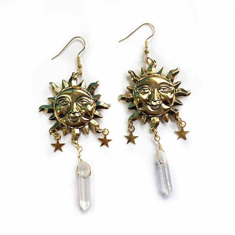 Pendientes de aro celestiales con luna sol estrella y cuarzo_voghion.com
