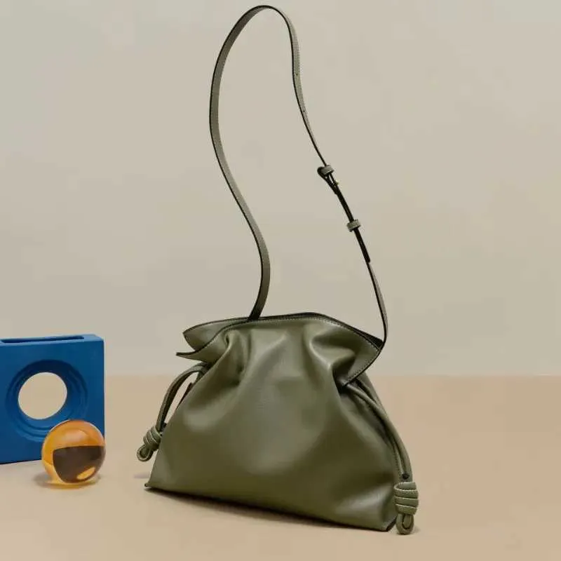 Korea New Moda Commuter Personalized Messenger Large Capacity Solid All-match Single-Shoulder Bag Drstring Cloud Lucky_voghion.com