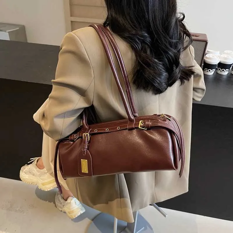 Pu-Kissentaschen für Frauen, einfarbig, weiches Leder, Schultertasche für Damen, vielseitige Schulranzen, Unterarmtaschen für Damen_voghion.com