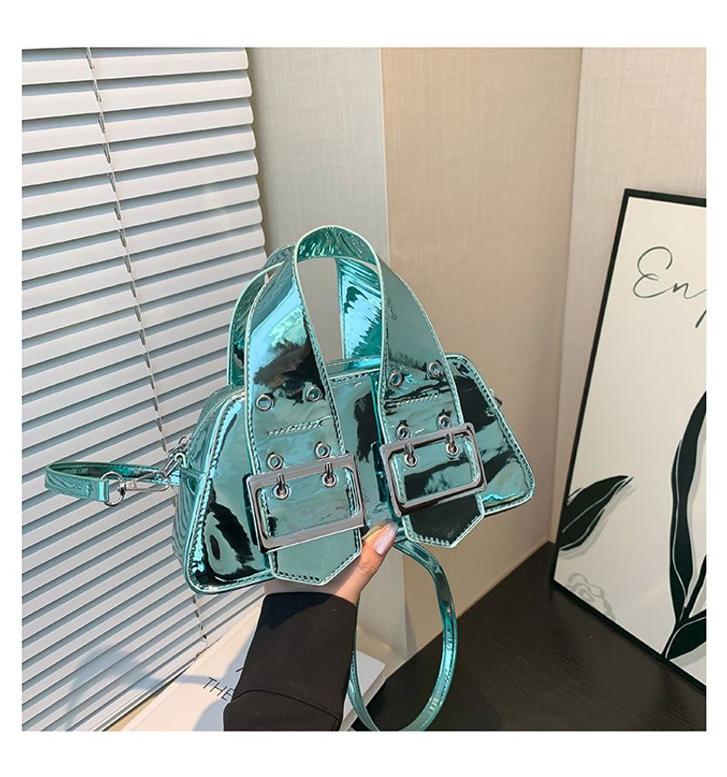 Damen 2024 Neue supermodische tragbare kleine quadratische Tasche Koreanische Ausgabe glänzende Premium strukturierte_voghion.com