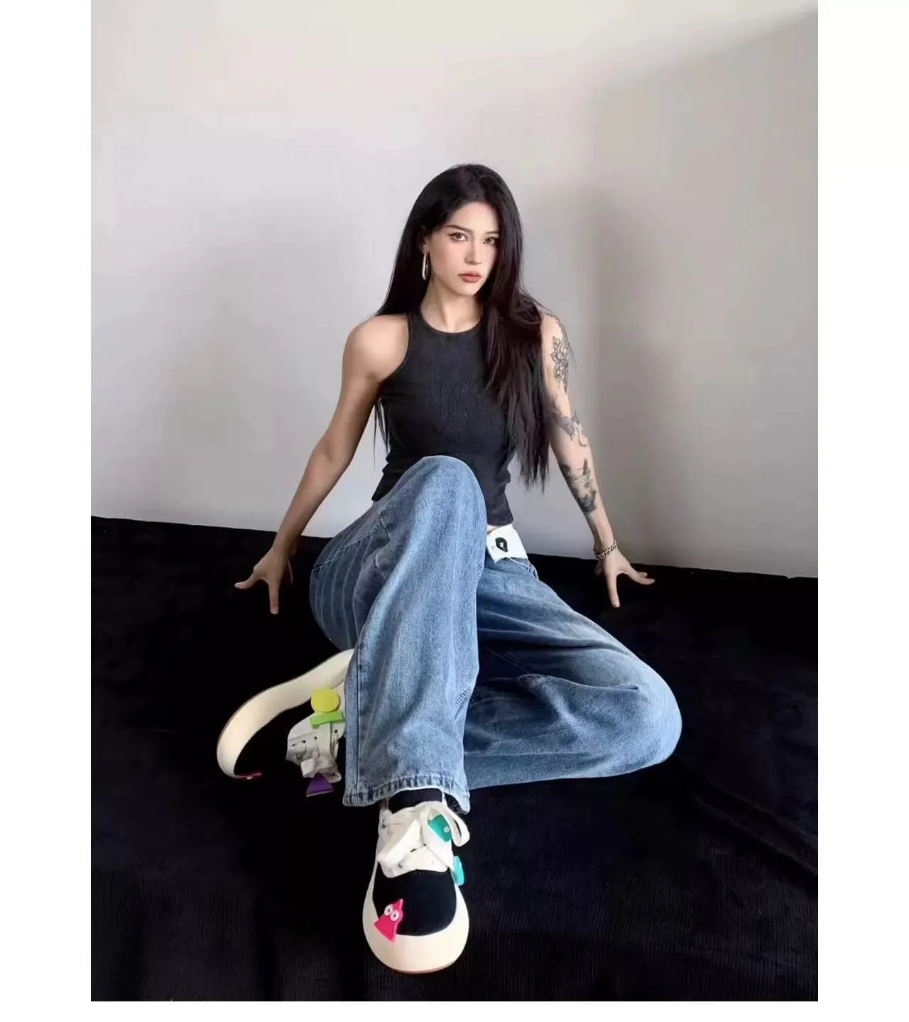 Thick Soled Round Toe Canvas Shoes For Couples Mesh Breathable Comfortable Casual And Versatile Niche Design Sneakers_voghion.com