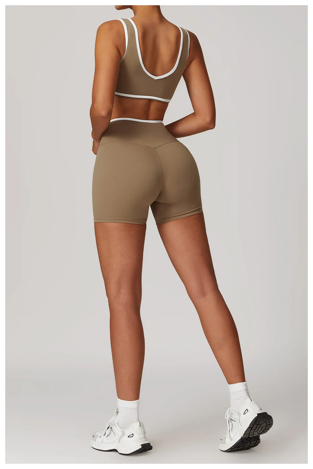 8843 Ensemble de yoga pour femmes, deux pièces, bralette, survêtements de sport, soutien-gorge, short Fiess, pantalon Fared, vêtements de sport d'entraînement_voghion.com