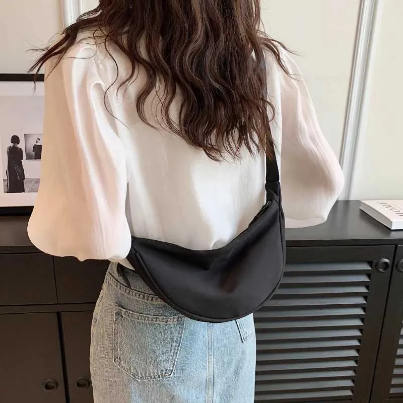 Einfaches Design Damen Umhängetasche Mode Damen Nylon Hobos Kleine Schultertaschen Vintage weibliche Mädchen Geldbörse Tuch_voghion.com