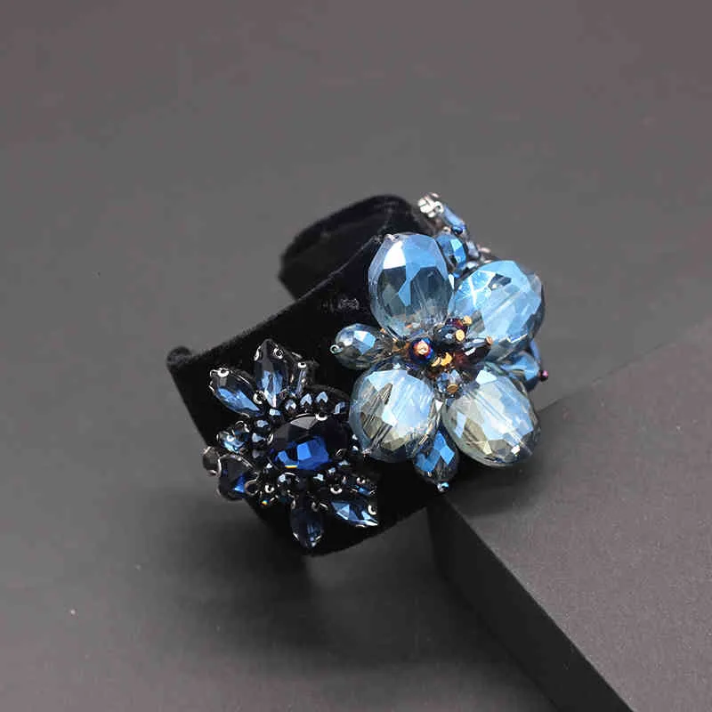 Crystal Rhinestone Cuff Bracelet Geometric Woven Ladies Jewelry_voghion.com