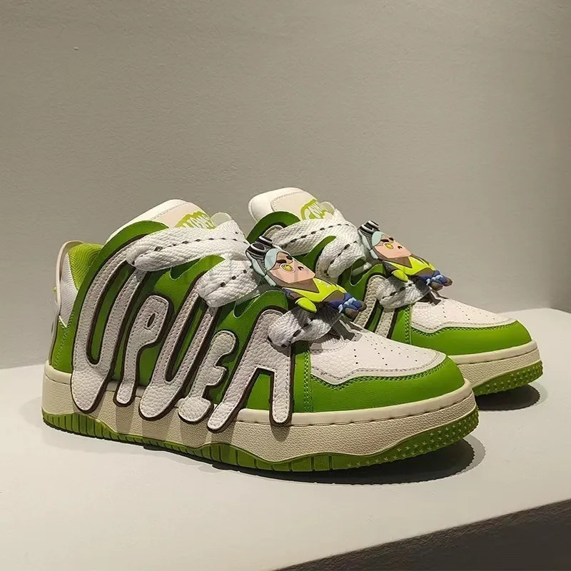 Thick Soled Round Toe Sponge Cake Couple Style Sneakers With Breathable Mh Comfortable And Versatile Casual Sports_voghion.com