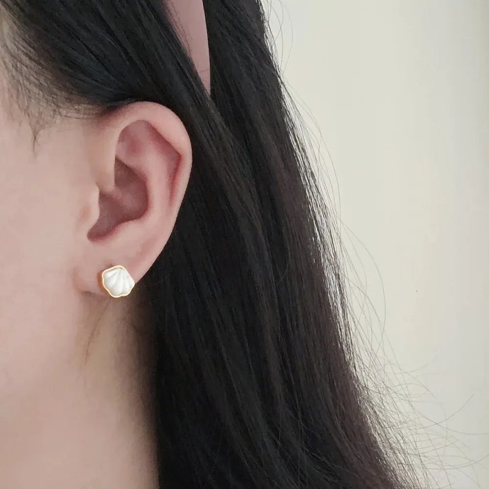 RHYSONG Naturel Blanc Fritillaire Bijoux En Acier Inoxydable Collier Boucles D'oreilles Ensembles Femmes Coréenne Mode Coeur Coquillage Collier_voghion.com