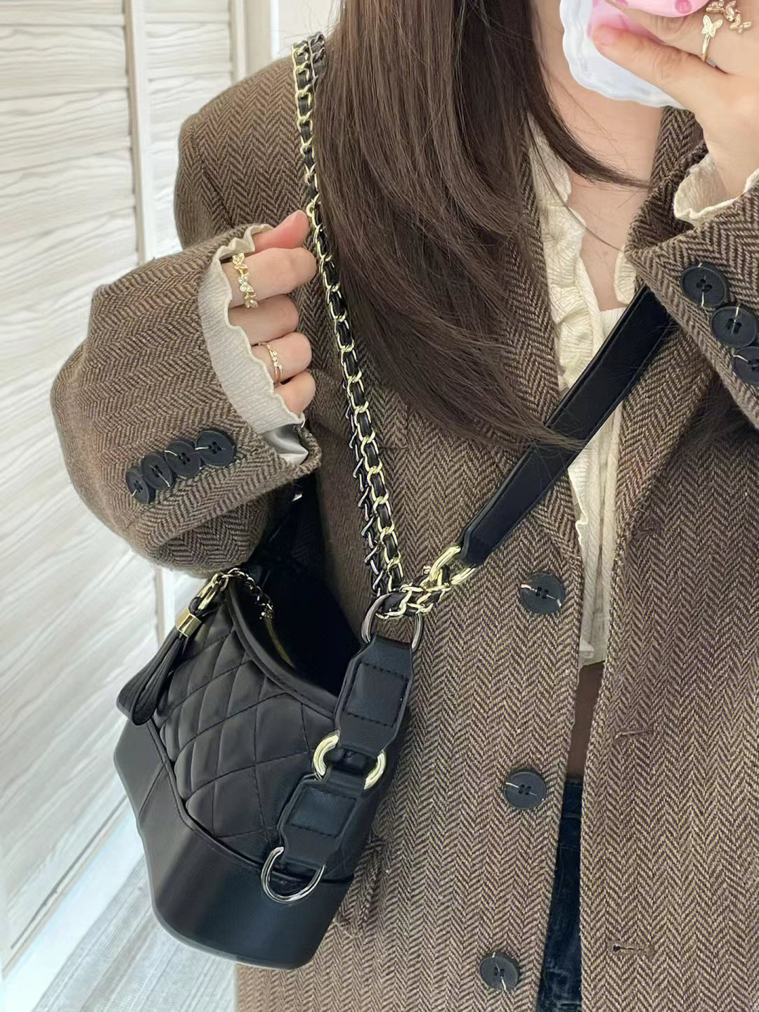 Xiaoxiangfeng Women's 2024 New Small Chain Wandering Texture Diamond Grid Shoulder Versatile Crossbody Bag_voghion.com