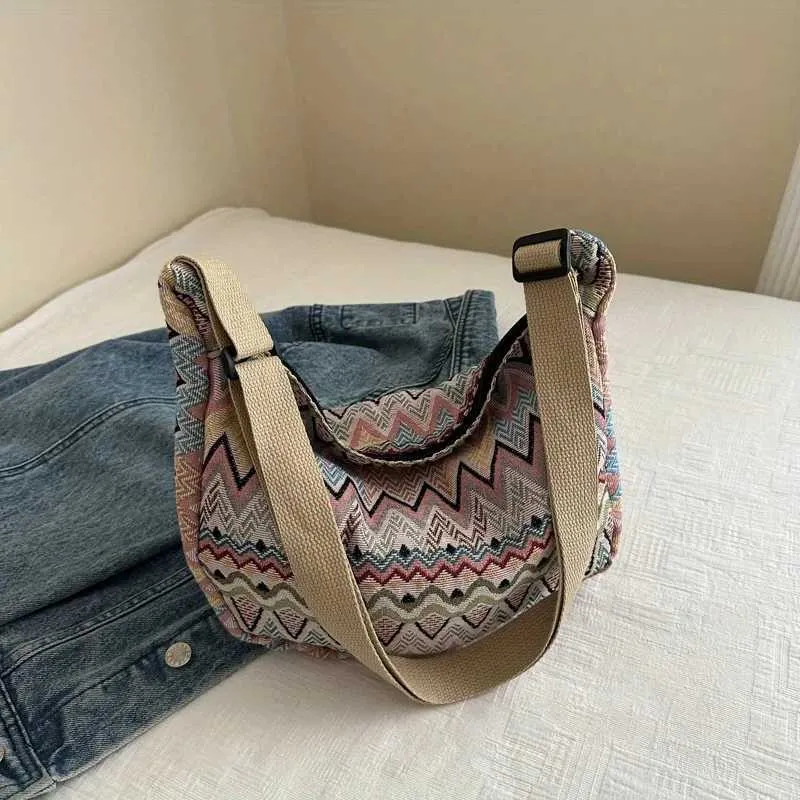 Wave Pattern Design Crossbody for Women New Large Capacity Canvas Shoulder Bag Versatile College Students Dumpgs_voghion.com