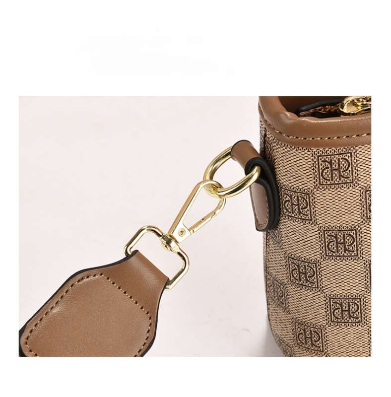 Taske Kvinde 2025 Ny Senior Sense Dame Skuldertaske Crossbody Taske Afslappet Mode Lille Firkantet Taske Dumpling Taske Kvinde Taske_voghion.com