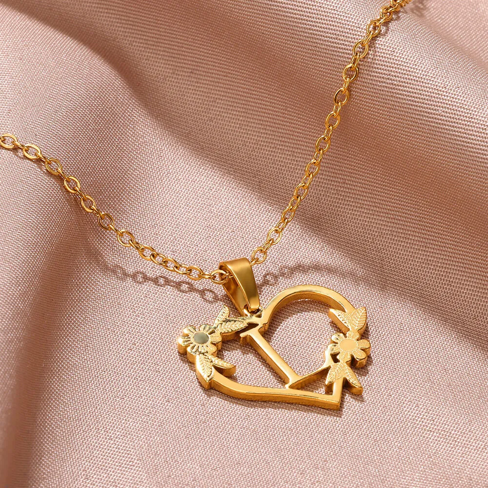 Collana con ciondolo a forma di cuore con lettere dalla A alla Z in acciaio inossidabile, placcata in oro vero, gioielli classici_voghion.com