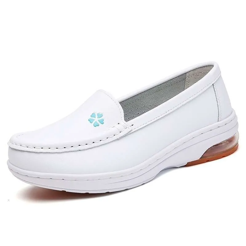 2024s Fashion trend Nurse Leather women's Thick Work shoes soft soles_voghion.com