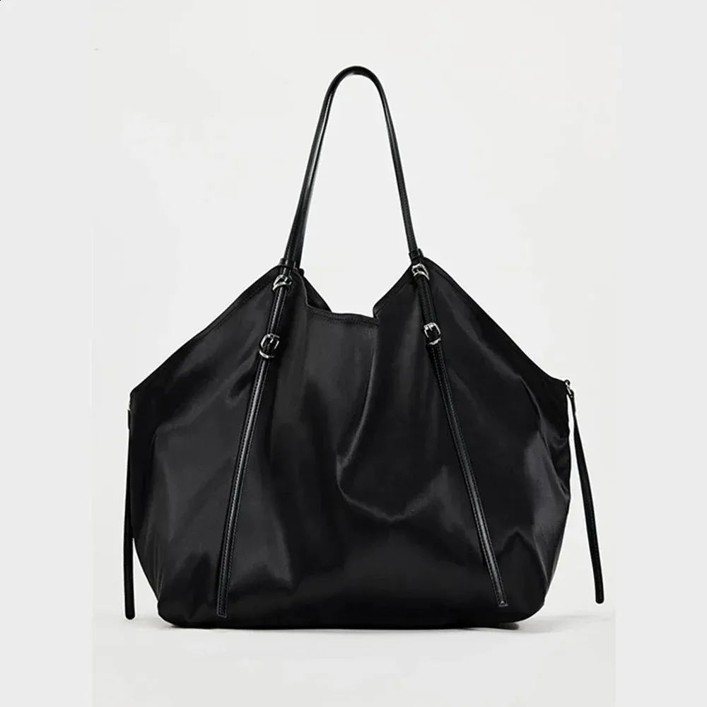 Oversize Satin Tote Bags For Soft Silk Shoulder Black Handbags Large Shopper Purses 2024 Women Bag 240902_voghion.com