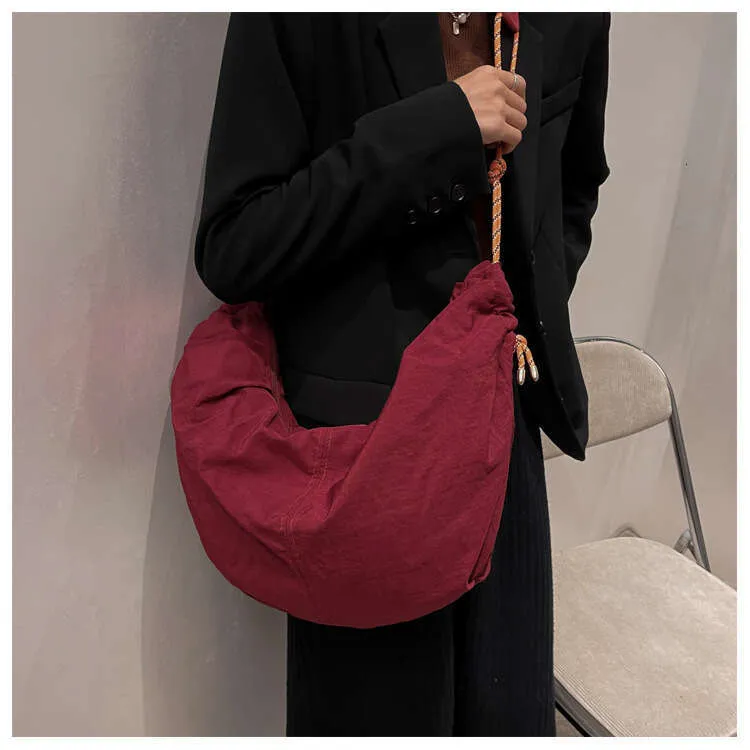 Large Capacity Casual Shoulder Student Classes Dumpg Bag Soft Pure Color Crossbody_voghion.com